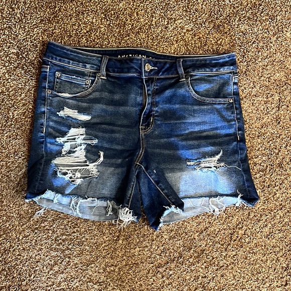 Shorts - Picture 1 of 1